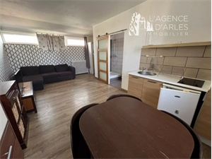 studio à la vente -   13200  ARLES, surface 26 m2 vente studio - UBI444182654